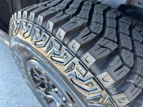 Used 2023 Ford Bronco Big Bend w/ Sasquatch Package image 24