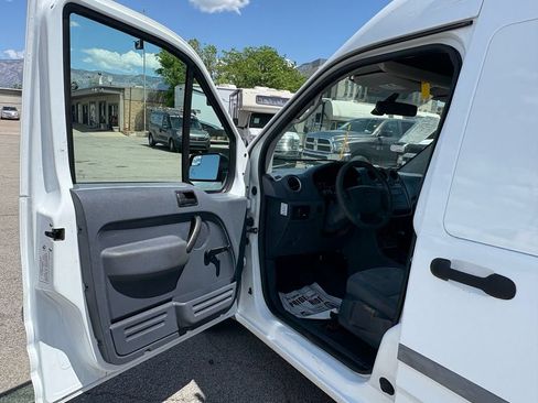 Used 2012 Ford Transit Connect XL FWD image 11