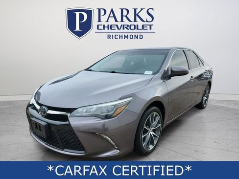 Used 2016 Toyota Camry XSE w/ Advanced Technology Package image 3