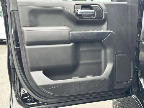 Used 2020 Chevrolet Silverado 1500 LT image 18