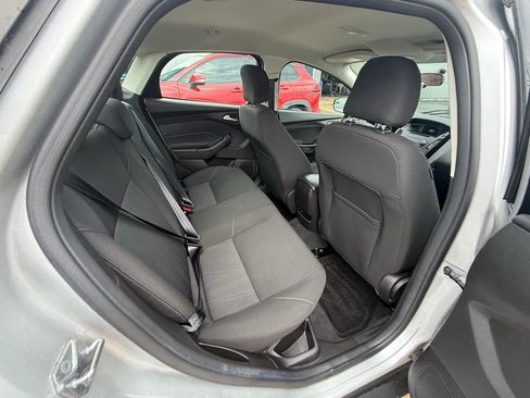 Certified 2017 Ford Focus SE image 15