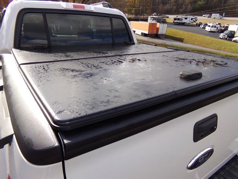 Used 2008 Ford Explorer Sport Trac Limited image 18