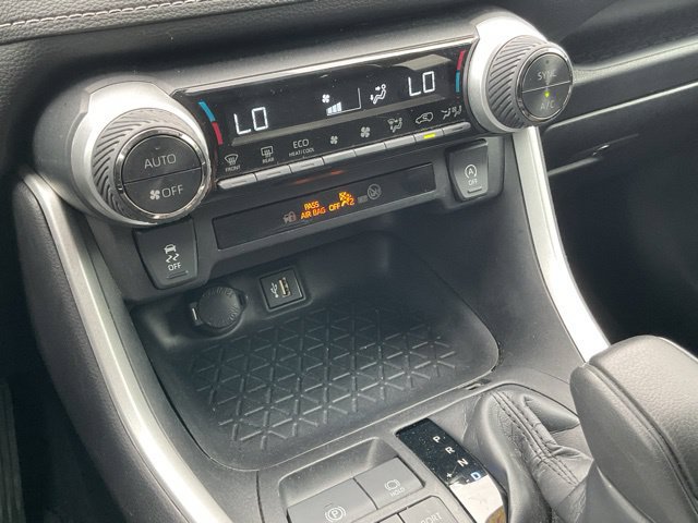 Used 2024 Toyota RAV4 XLE FWD image 27