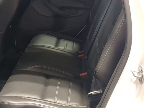 Used 2017 Ford Escape Titanium w/ Equipment Group 301A AWD/4WD image 20