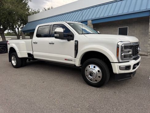 Used 2023 Ford F450 Limited w/ FX4 Off-Road Package image 9