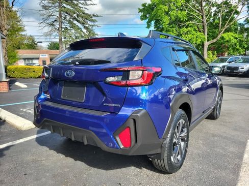 Used 2024 Subaru Crosstrek 2.0i Premium AWD/4WD image 3