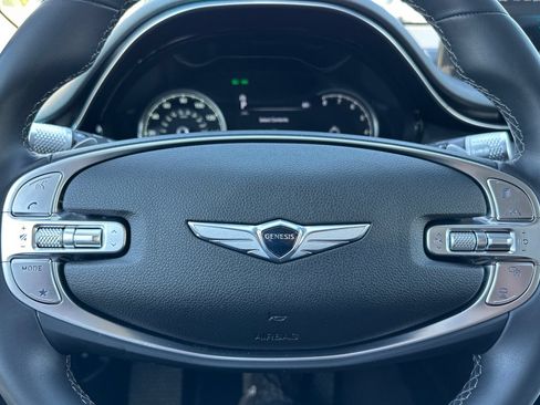 Used 2025 Genesis GV70 2.5T AWD/4WD image 29