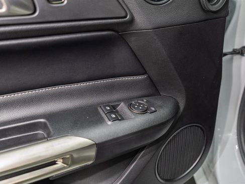 Used 2022 Ford Mustang Shelby GT500 w/ Carbon Fiber Track Pack image 83