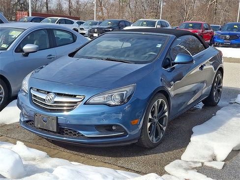 Used 2016 Buick Cascada Premium image 2