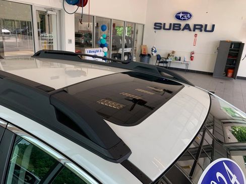 Used 2024 Subaru Outback Premium AWD/4WD image 25