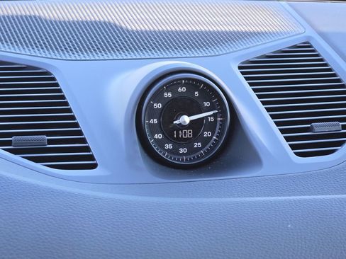 Certified 2025 Porsche Cayenne image 23