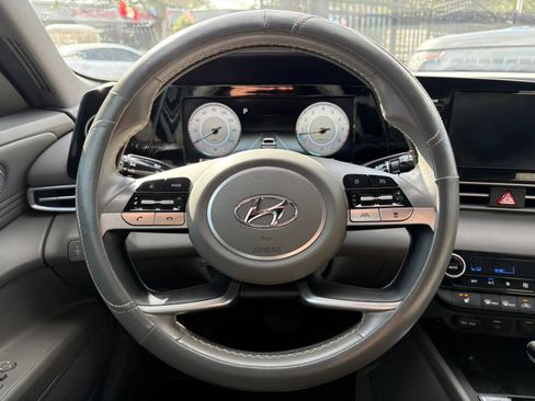 Used 2021 Hyundai Elantra SEL w/ Convenience Package FWD image 20