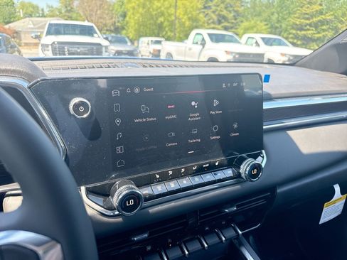 New 2026 GMC Canyon Elevation w/ Convenience Package AWD/4WD image 17