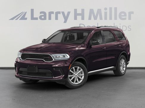 Used 2024 Dodge Durango GT AWD/4WD image 1
