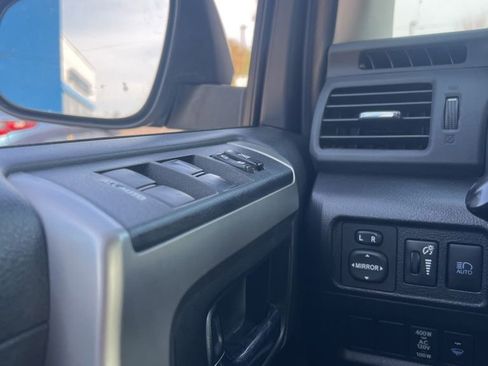 Used 2024 Toyota 4Runner SR5 image 32