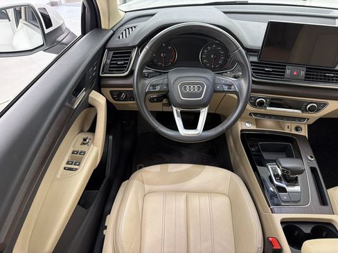Used 2023 Audi Q5 2.0T Premium w/ Convenience Package AWD/4WD image 31