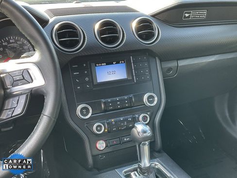 Used 2020 Ford Mustang Coupe image 33