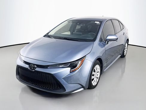 Used 2022 Toyota Corolla LE FWD image 4