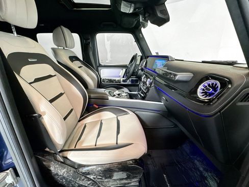 Certified 2021 Mercedes-Benz G 63 AMG AMG G 63 4MATIC SUV w/ G Manufaktur Interior Package image 28