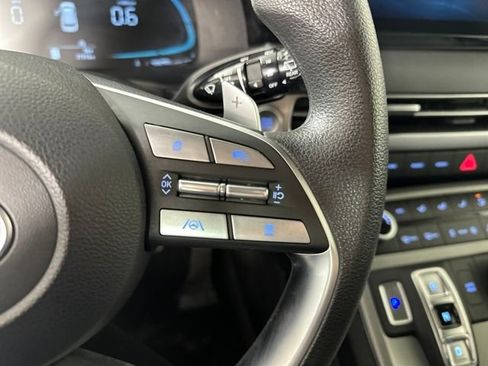 Used 2023 Hyundai Palisade SE image 16