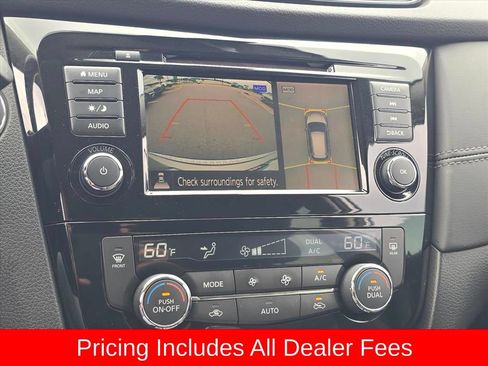 Used 2018 Nissan Rogue SL w/ Premium Package FWD image 22