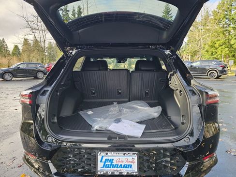 New 2026 Chevrolet Equinox EV RS image 26