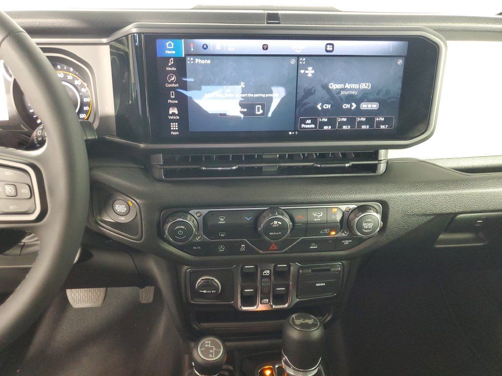 Used 2026 Jeep Wrangler Unlimited Sport AWD/4WD image 16