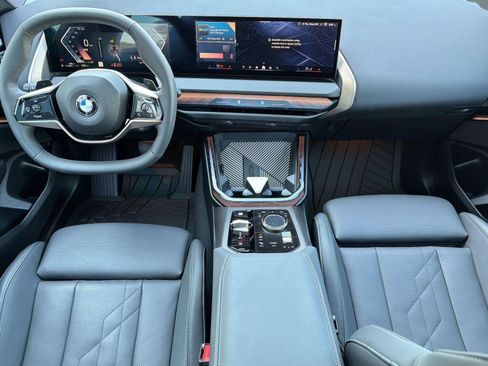 Used 2025 BMW X3 xDrive30i w/ Premium Package image 16