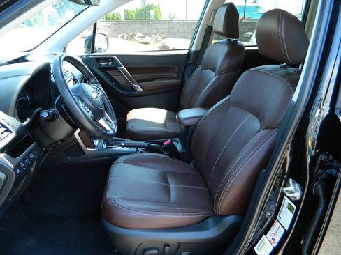 Used 2017 Subaru Forester 2.0XT Touring AWD/4WD image 12