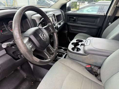Used 2016 RAM 2500 Tradesman w/ Chrome Appearance Group AWD/4WD image 13