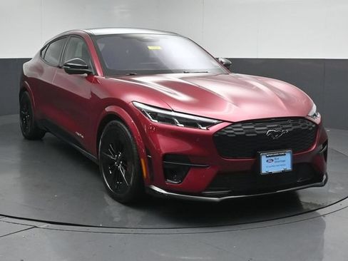 Certified 2025 Ford Mustang Mach-E GT AWD/4WD image 1