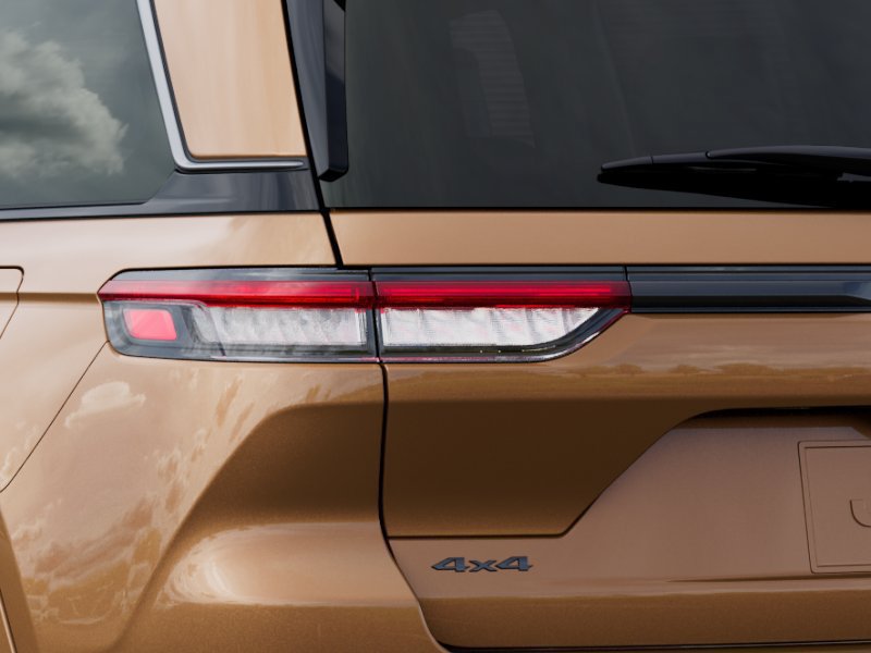 New 2027 Jeep Grand Cherokee Limited AWD/4WD image 9