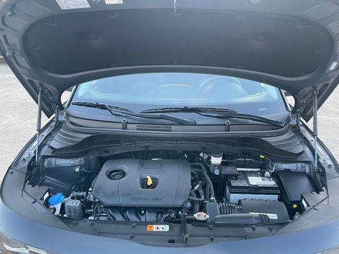 Used 2025 Kia Soul LX w/ LX Technology Package image 32