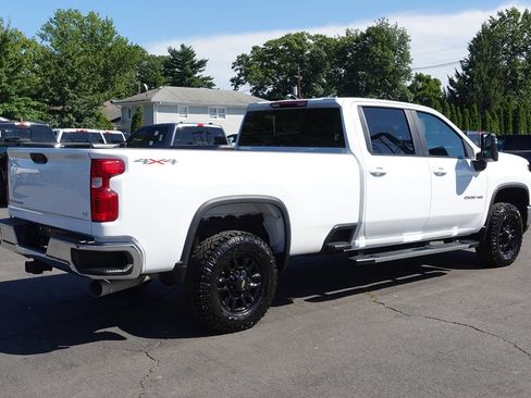 Used 2025 Chevrolet Silverado 2500 LT w/ Convenience Package AWD/4WD image 2