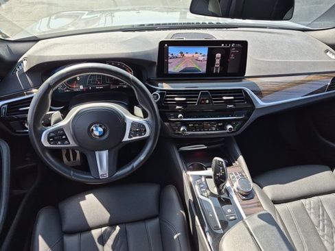 Used 2023 BMW 540i w/ M Sport Package RWD image 19