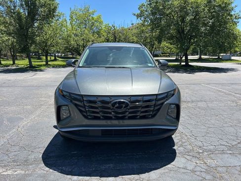 Used 2022 Hyundai Tucson SEL w/ Convenience + Premium Package AWD/4WD image 2
