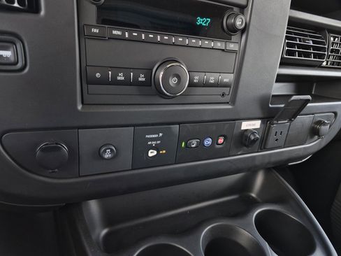 New 2025 Chevrolet Express 3500 w/ Power Convenience Package image 22