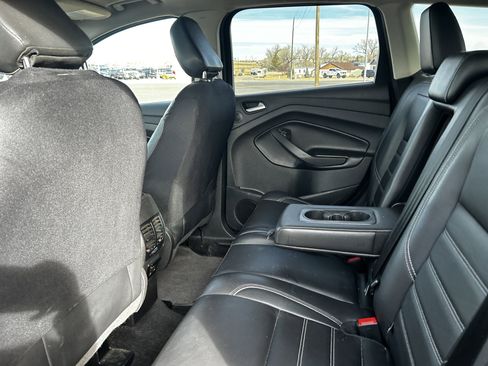 Used 2018 Ford Escape Titanium w/ Ford Safe & Smart Package image 10