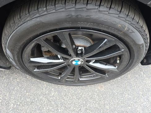 Used 2020 BMW 230i xDrive Convertible w/ Convenience Package image 22