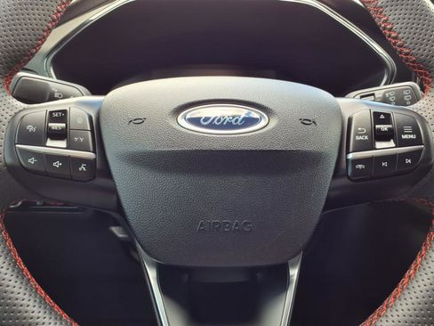 Used 2024 Ford Escape ST-Line w/ Tech Pack #1 image 16