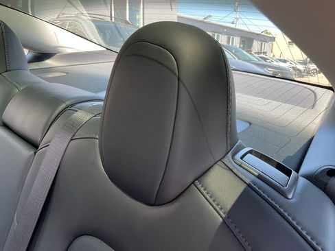 Used 2019 Tesla Model 3 Mid Range RWD image 22