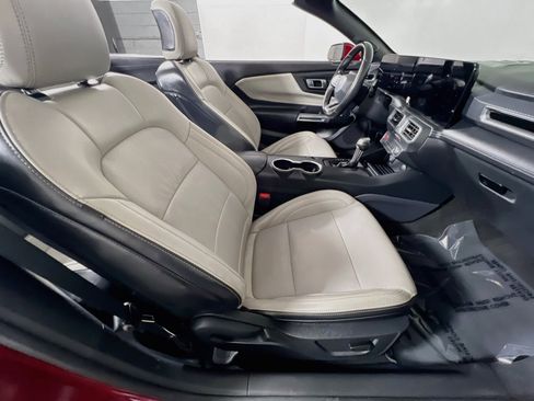 Used 2024 Ford Mustang Premium RWD image 31