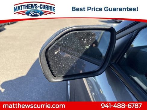 New 2026 Ford Explorer Active w/ Active Comfort Package image 8