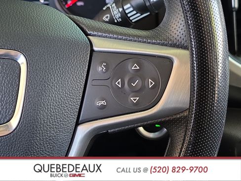 Used 2024 GMC Terrain SLE w/ Driver Convenience Package AWD/4WD image 13