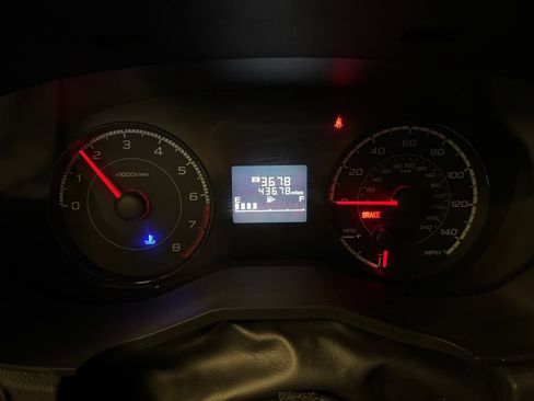 Used 2019 Subaru Crosstrek 2.0i Premium AWD/4WD image 10
