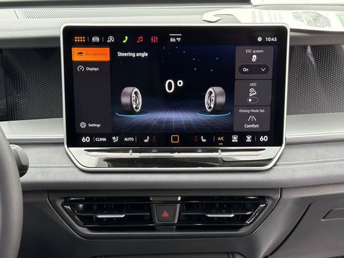 New 2026 Volkswagen Tiguan SE AWD/4WD image 14