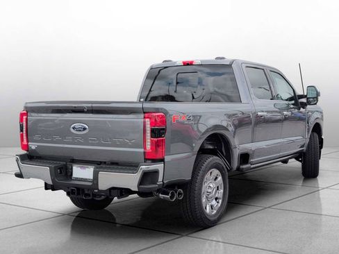 New 2025 Ford F250 Lariat w/ Lariat Ultimate Package image 13