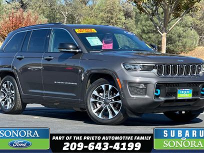 Used 2022 Jeep Grand Cherokee Overland w/ Advanced Protech Group III