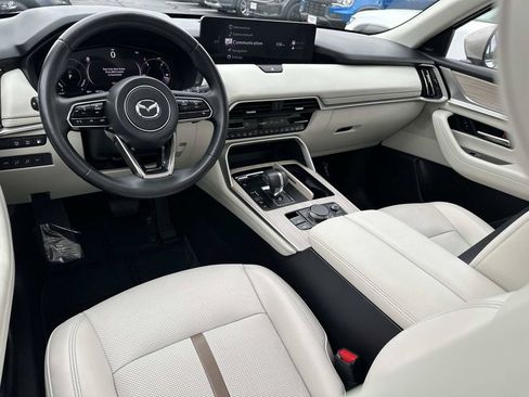 Certified 2024 MAZDA CX-90 Plug-In Hybrid w/ Premium Plus AWD/4WD image 11