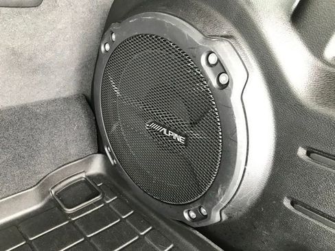 Used 2022 Jeep Wrangler Unlimited Sahara image 21